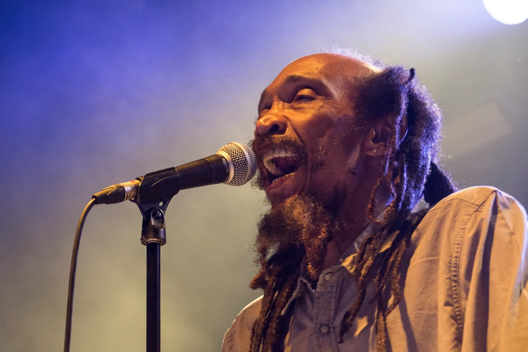 Happy vibrations, la crónica de Israel Vibration